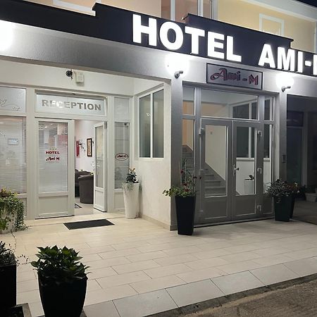Hotel Ami - M Неум Экстерьер фото